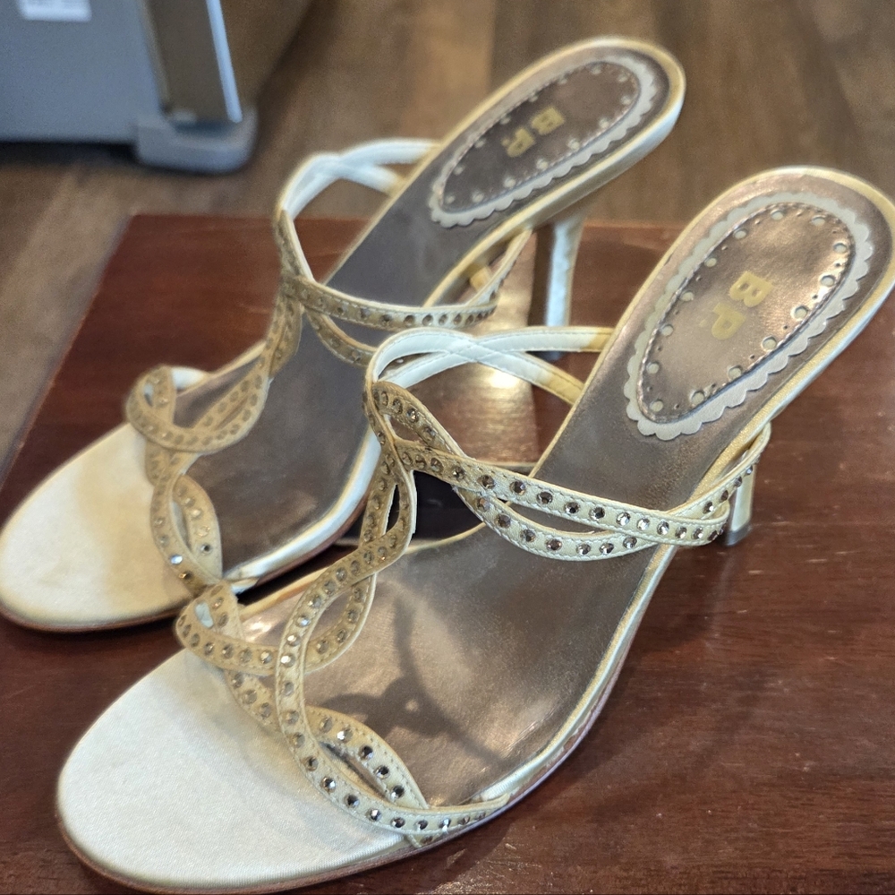 Brass Plum Womens Gold Strappy Heels